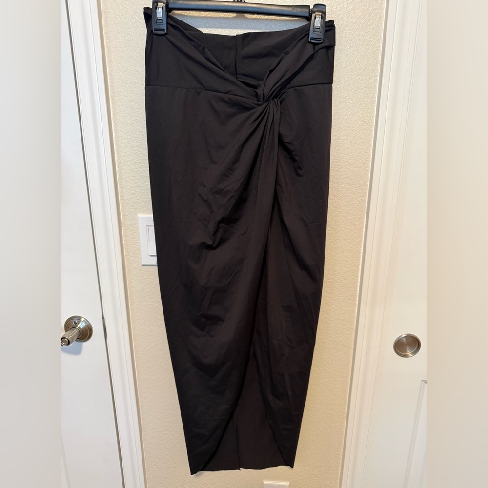 Skims Sarong